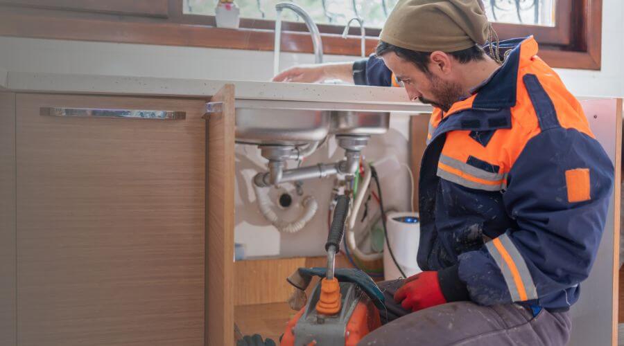 Professional Leak Detection Services in Dubois, WY